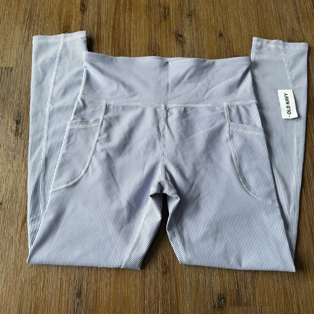 3/27$ NWT Old Navy Girls Ribbed Powersoft Go Dry Leggings size XL (14-16)